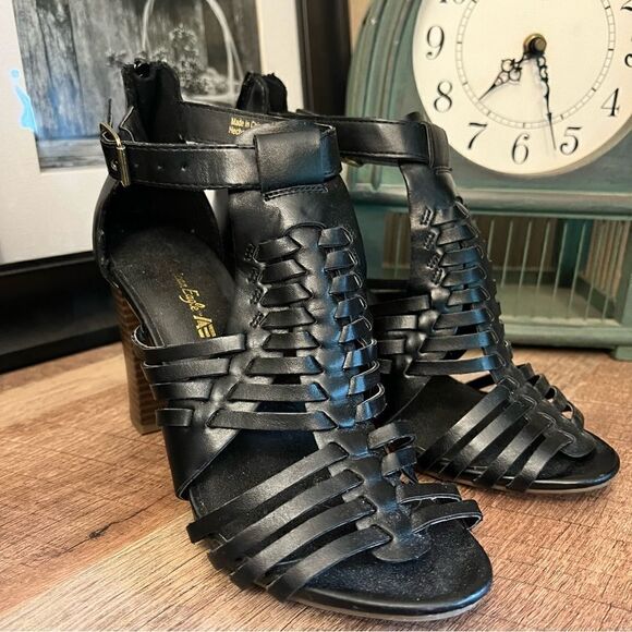 American Eagle black heeled Sandals 7 - Picture 4 of 8